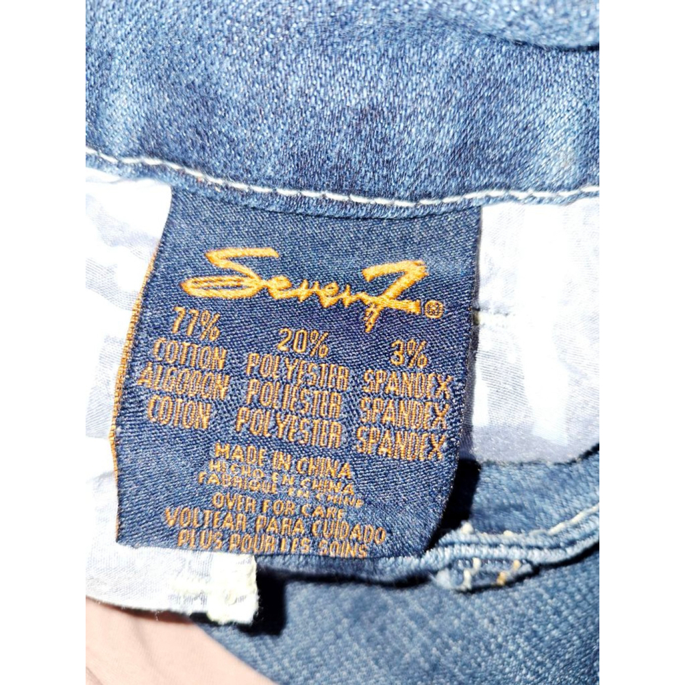 Seven7 Blue Boot Cut Jeans with Gold Stitching Size 32 mid rise cowgirl - Picture 4 of 4